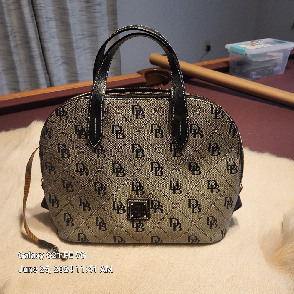 Dooney and Bourke satchel